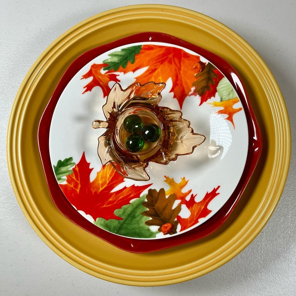 10.5 inch garden glass flower. Hand crafted